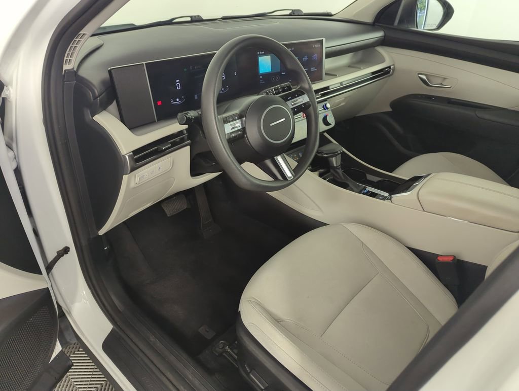 Used 2025 Hyundai Tucson SEL image 11
