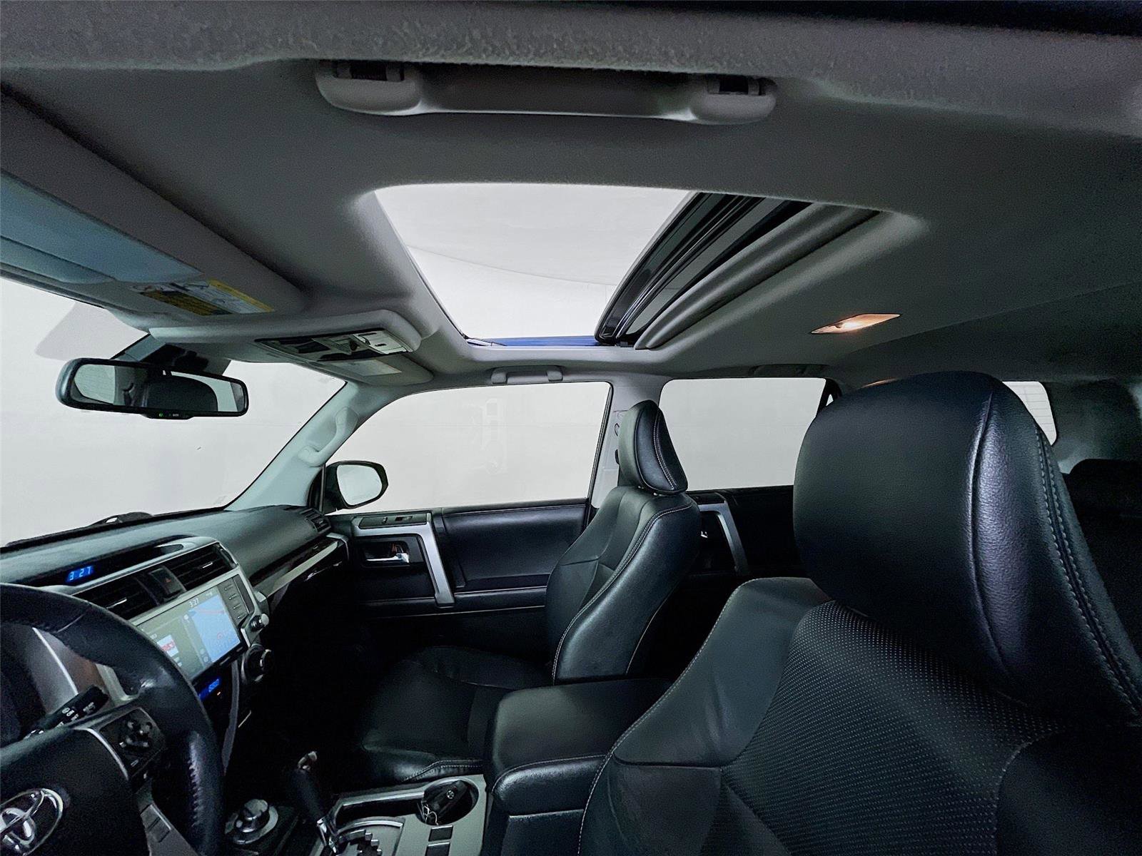 Used 2022 Toyota 4Runner Limited image 11