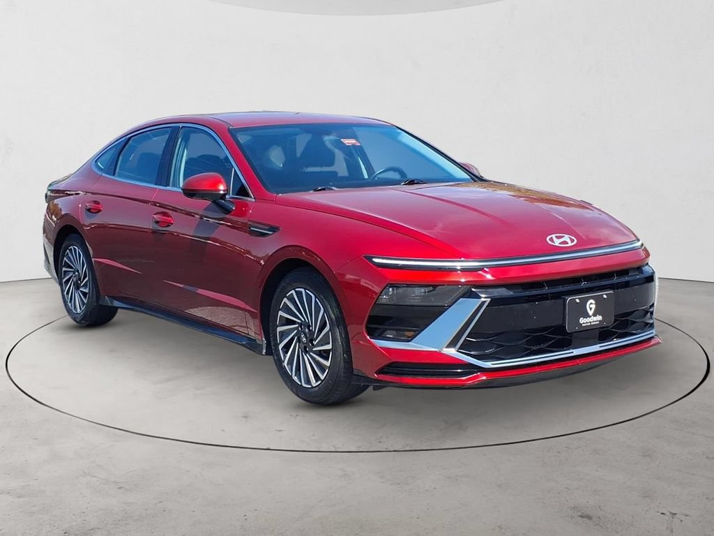 Used 2024 Hyundai Sonata SEL FWD image 3
