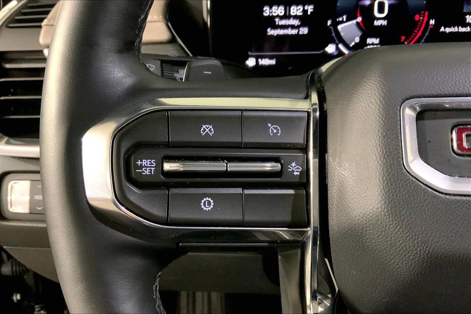 Used 2026 GMC Acadia Elevation FWD image 18