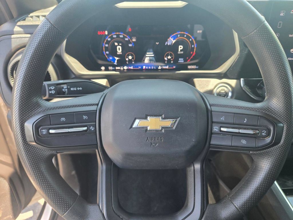 Used 2025 Chevrolet Colorado W/T AWD/4WD image 19