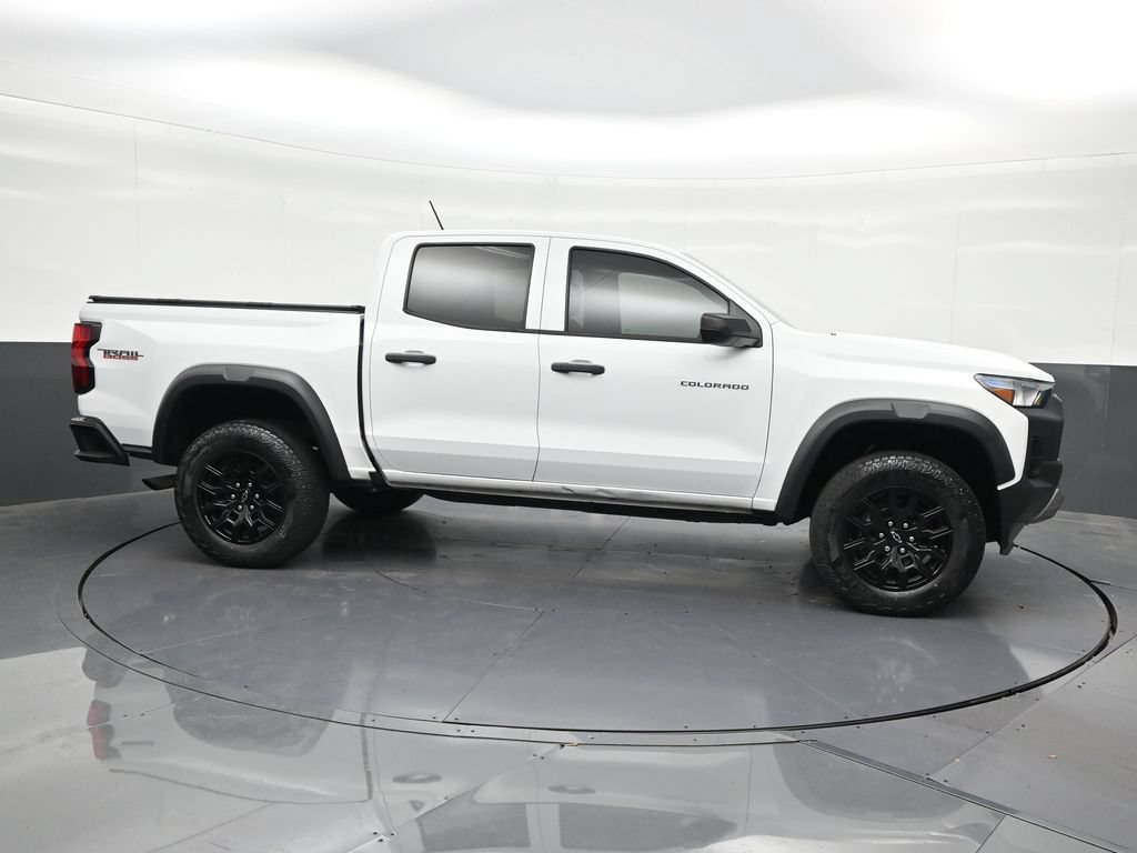 Used 2023 Chevrolet Colorado Trail Boss w/ Advanced Trailering Package AWD/4WD image 7