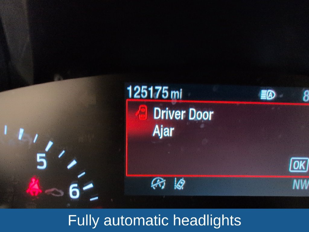 Used 2020 Ford Escape SE FWD image 22