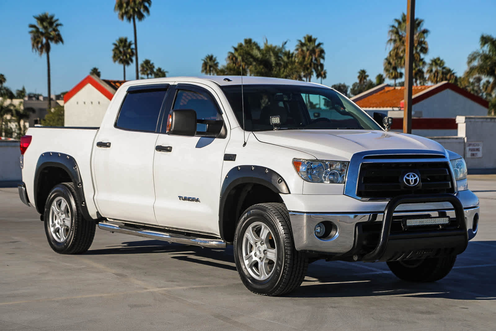 Used 2011 Toyota Tundra 2WD CrewMax w/ Tow Pkg image 4