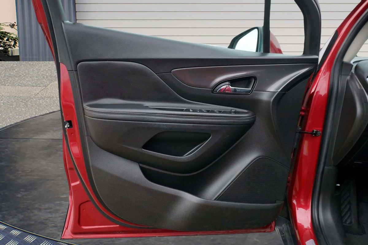 Used 2017 Buick Encore Essence image 15