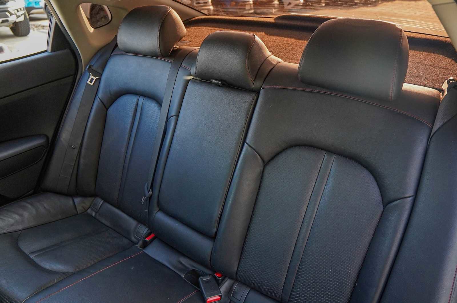 Used 2018 Kia Optima SX image 32