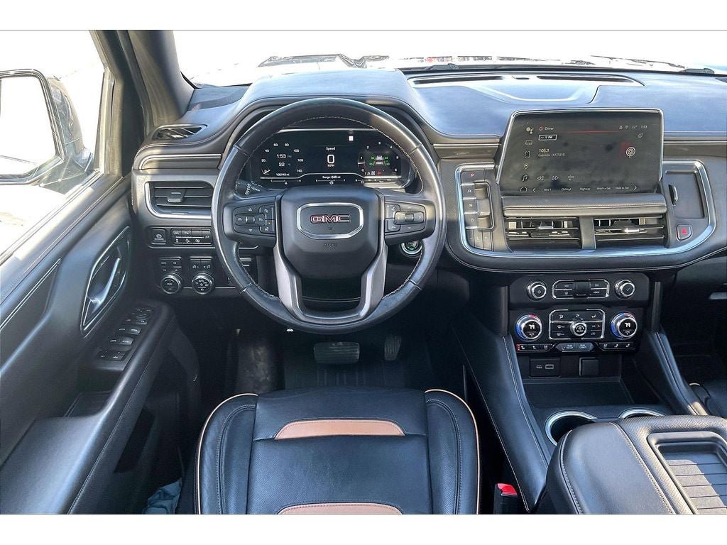 Used 2022 GMC Yukon XL AT4 w/ AT4 Premium Plus Package AWD/4WD image 6