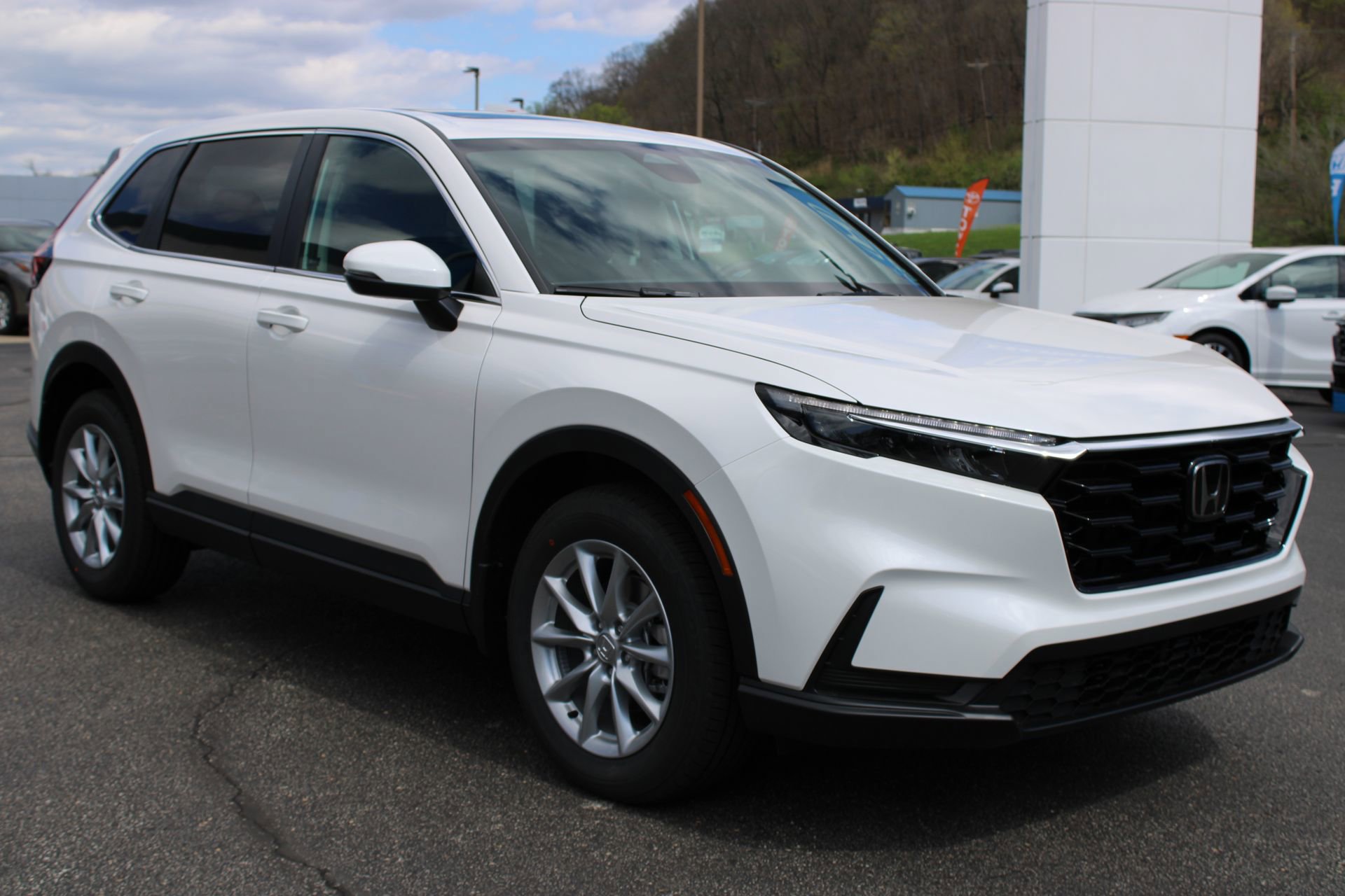 New 2026 Honda CR-V EX image 4