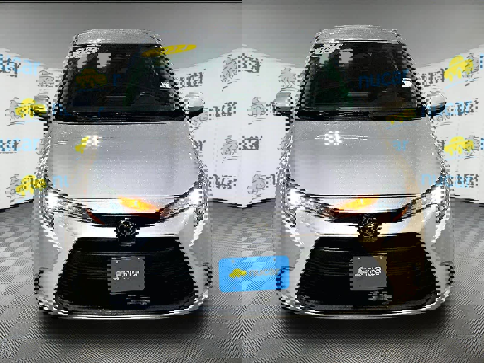 Used 2024 Toyota Corolla LE image 2