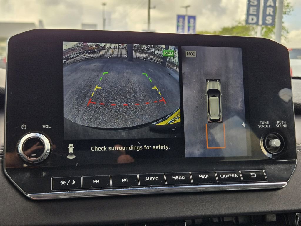 Used 2024 Mitsubishi Outlander SE Black Edition image 25