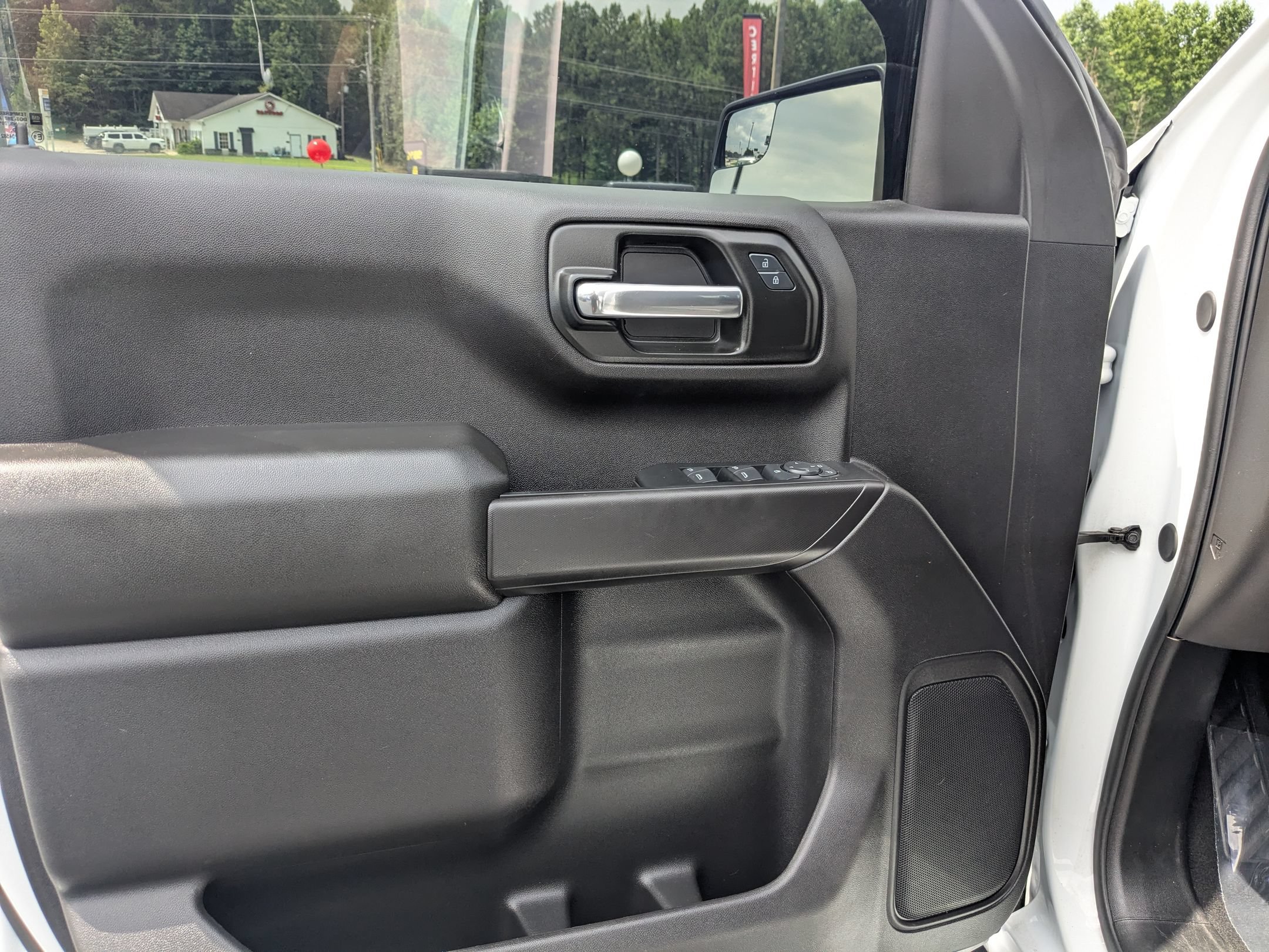 Used 2024 Chevrolet Silverado 1500 Custom Trail Boss AWD/4WD image 11