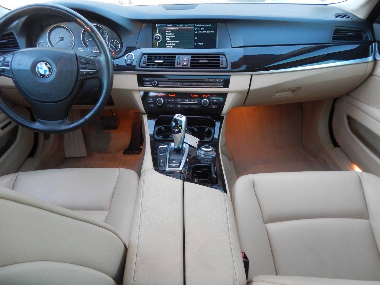 Used 2012 BMW 535i xDrive Sedan image 2