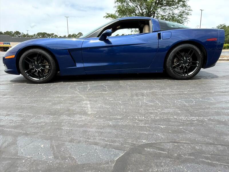 Used 2005 Chevrolet Corvette 2dr Cpe w/ Preferred Equipment Group image 10