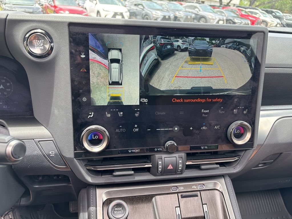 Certified 2025 Lexus GX 550 w/ Accessory Package (2T) AWD/4WD image 17