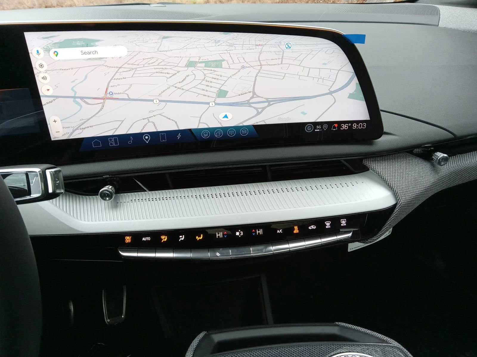 New 2026 Cadillac Optiq Sport 1 image 18