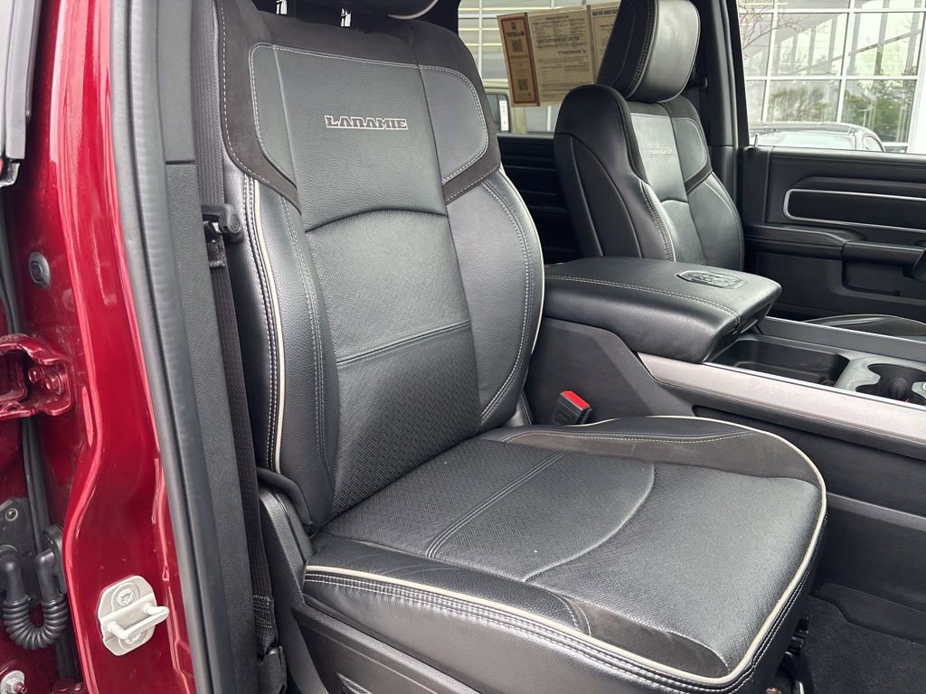 Used 2024 RAM 2500 Laramie w/ Sport Appearance Package image 52