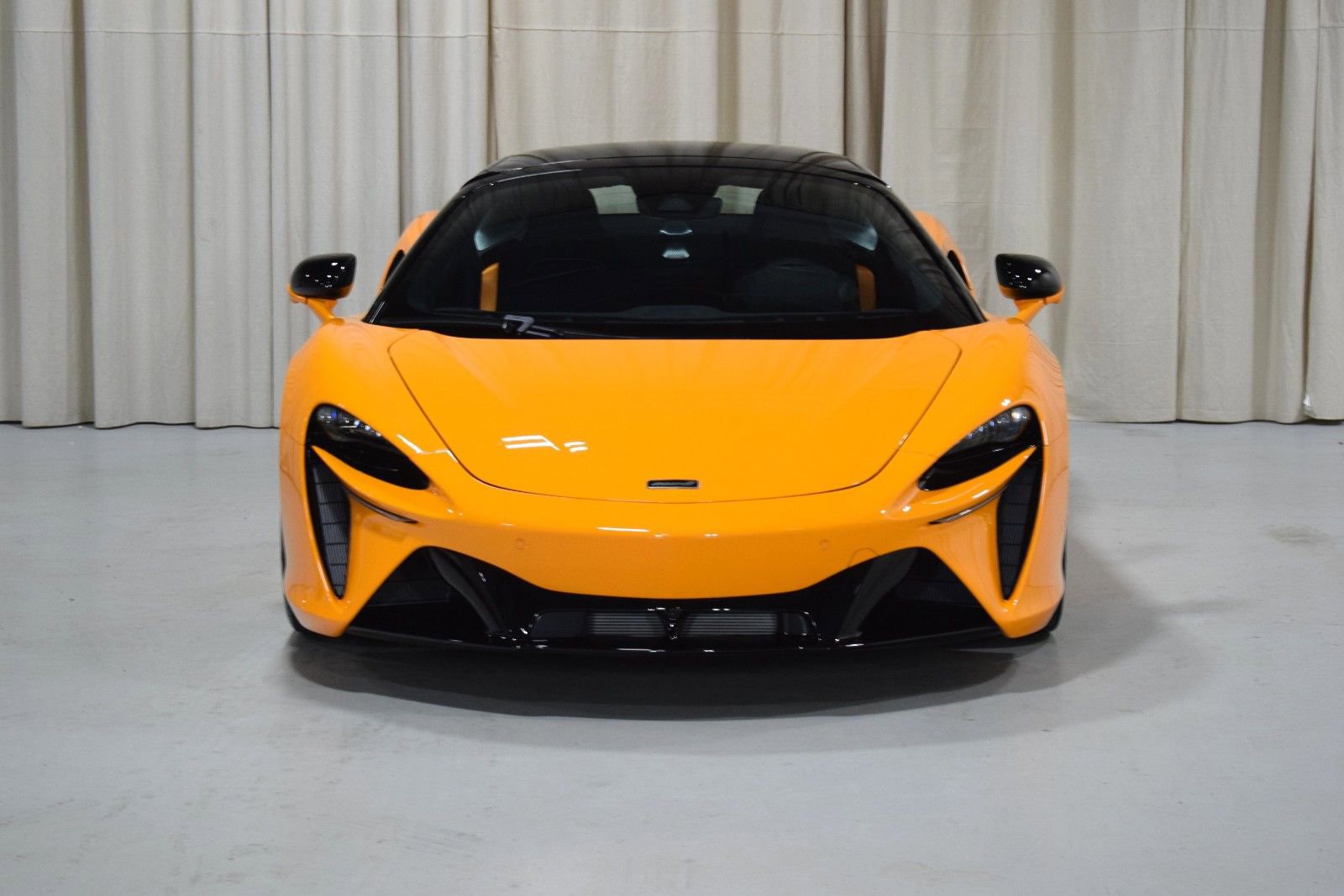 New 2026 McLaren Artura Spider RWD image 7