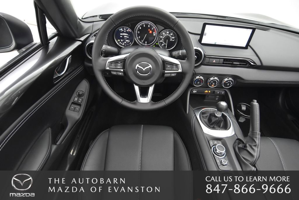 Certified 2025 MAZDA MX-5 Miata RF Grand Touring RWD image 28