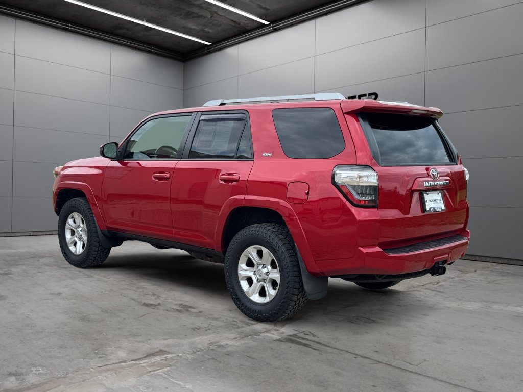 Used 2015 Toyota 4Runner SR5 AWD/4WD image 3
