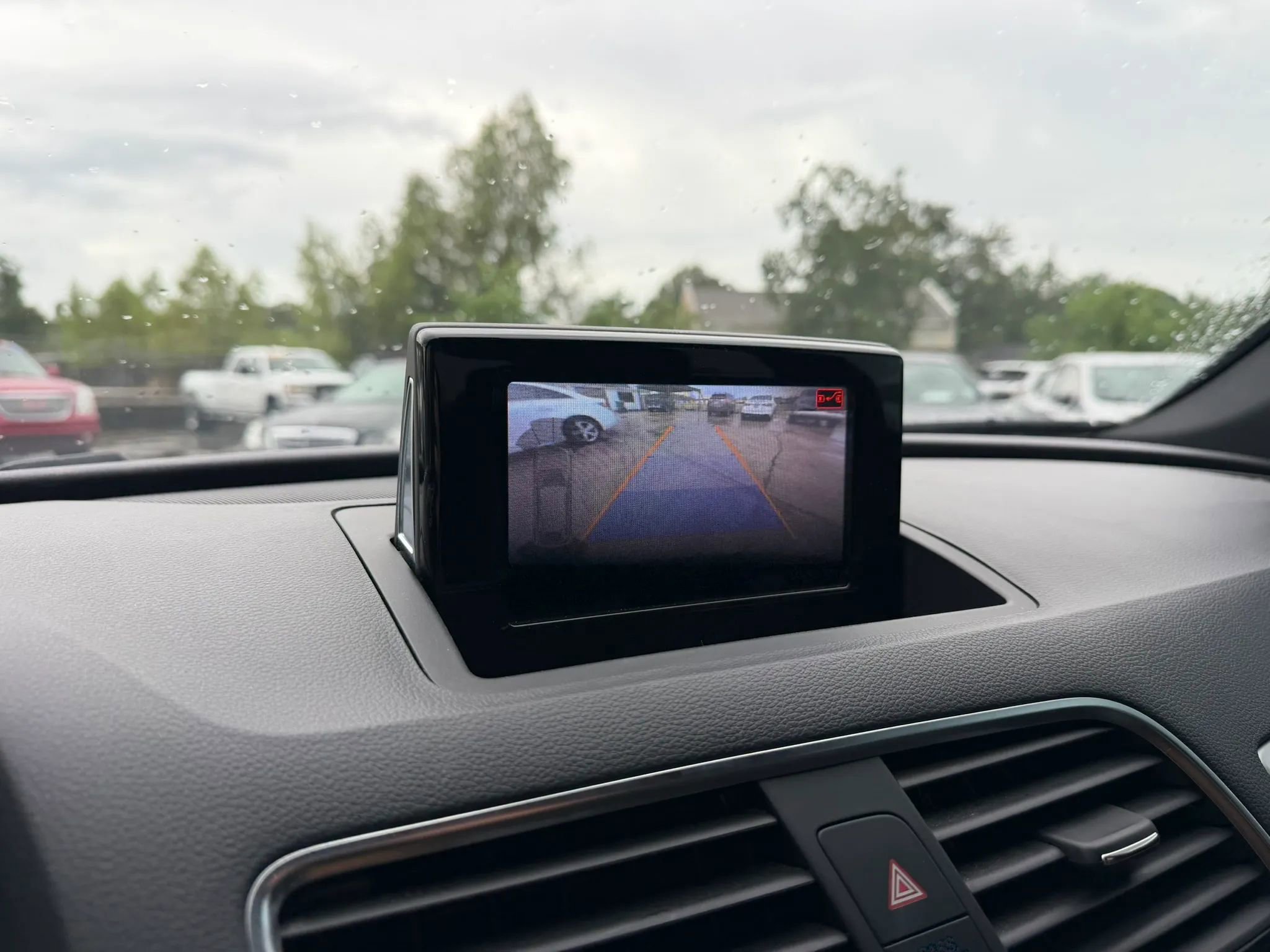 Used 2018 Audi Q3 2.0T Premium image 14