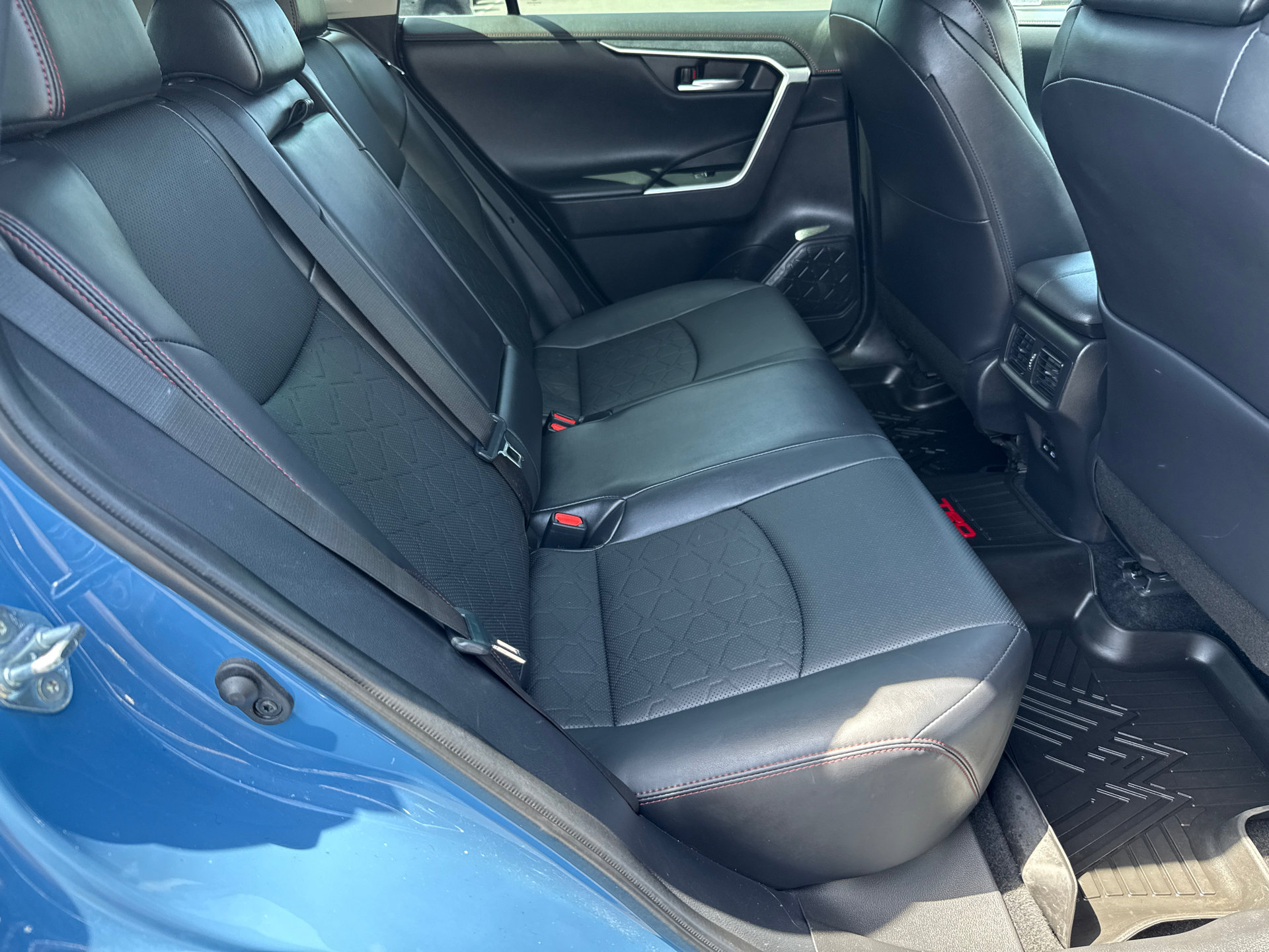Used 2022 Toyota RAV4 TRD Off-Road w/ TRD Off-Road Weather Package AWD/4WD image 16