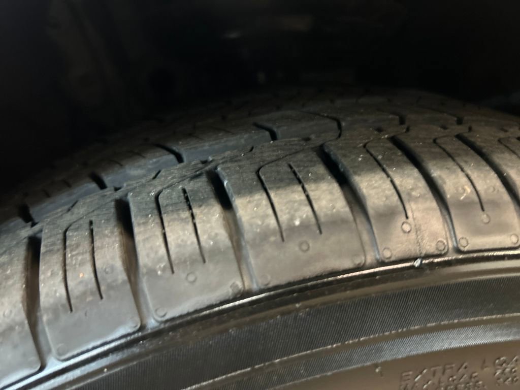 Certified 2023 Toyota Camry SE image 28