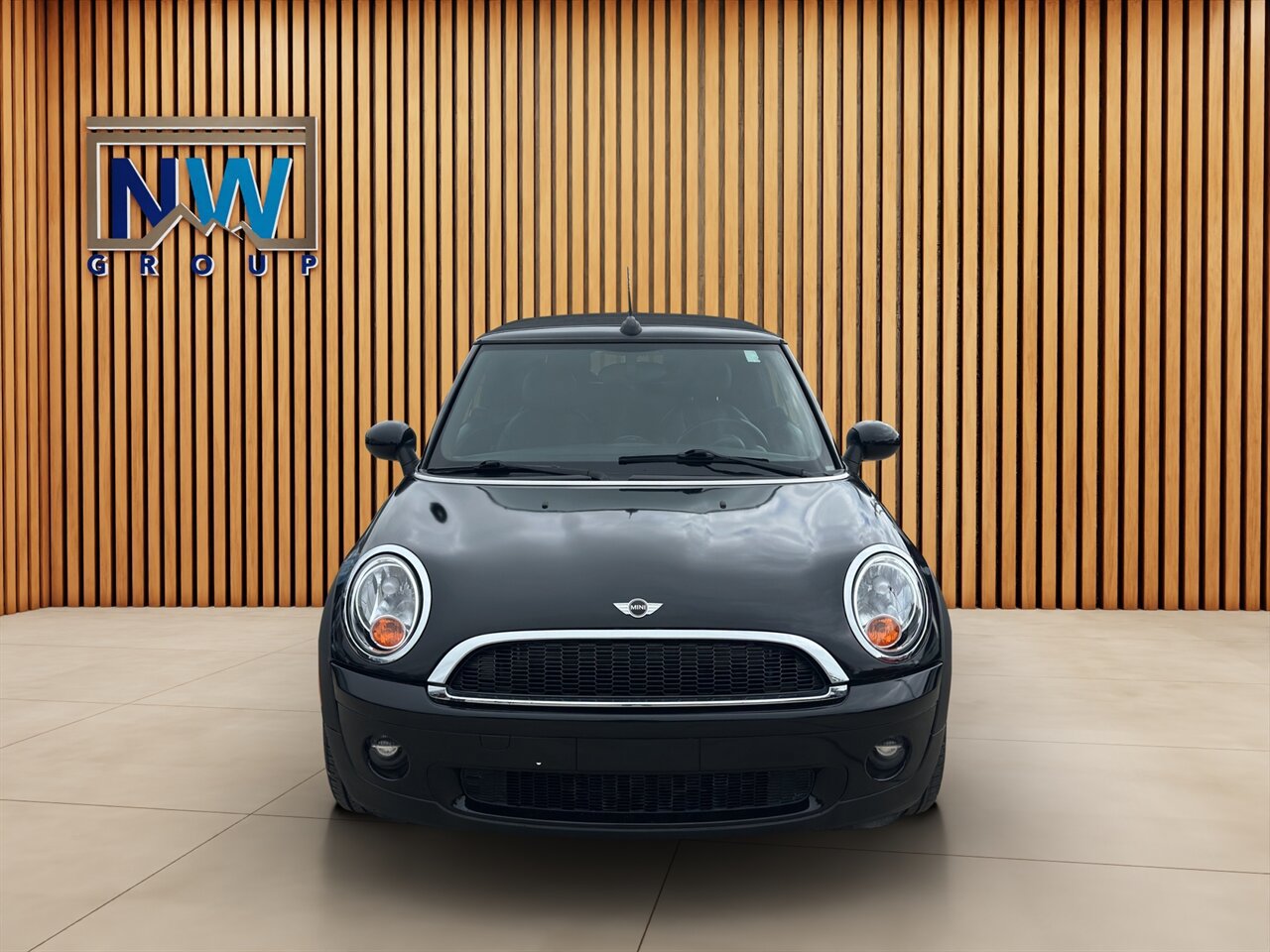 Used 2010 MINI Cooper Convertible FWD image 2
