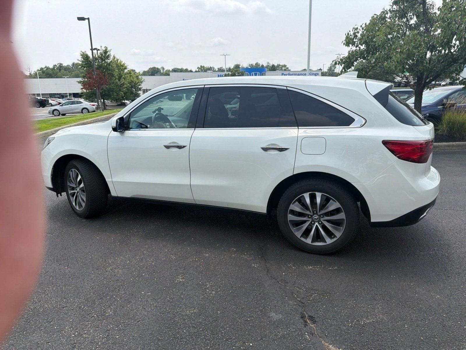 Used 2016 Acura MDX SH-AWD w/ Technology Package image 14
