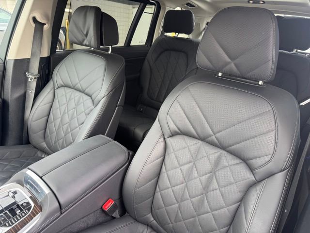 Certified 2026 BMW X7 xDrive40i image 17