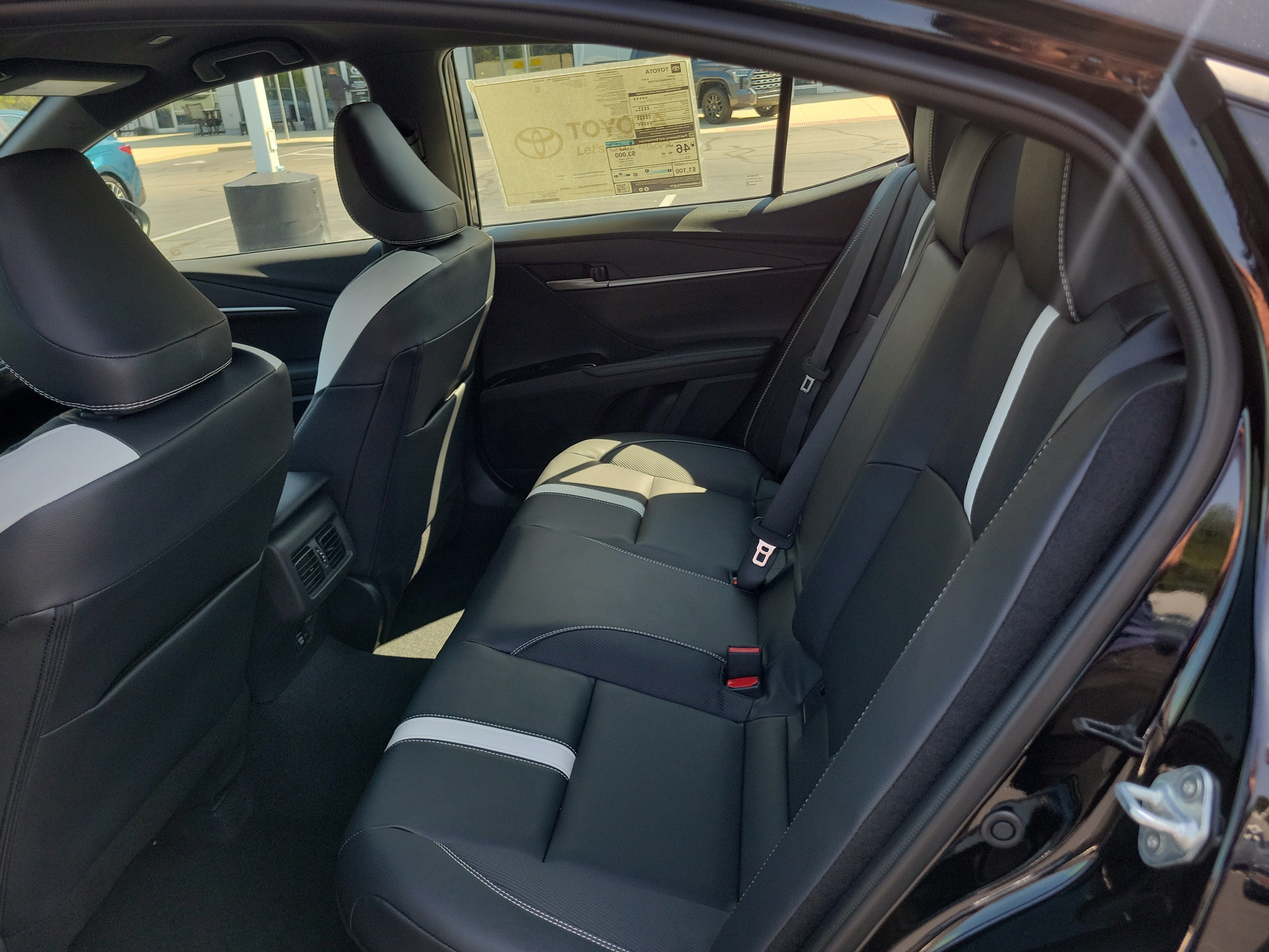 New 2026 Toyota Camry SE AWD/4WD image 11