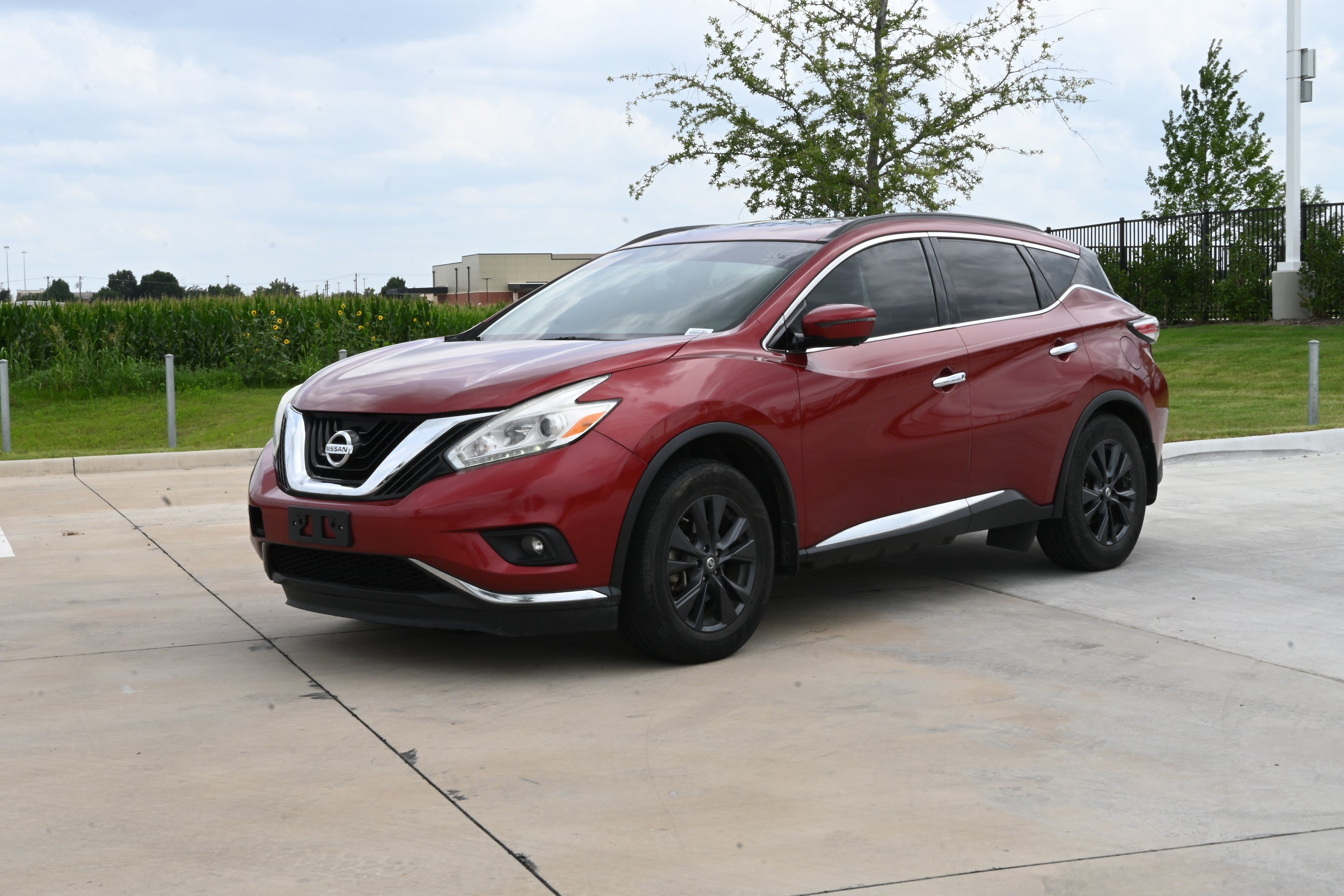Used 2017 Nissan Murano SV w/ Premium Plus Package AWD/4WD image 3