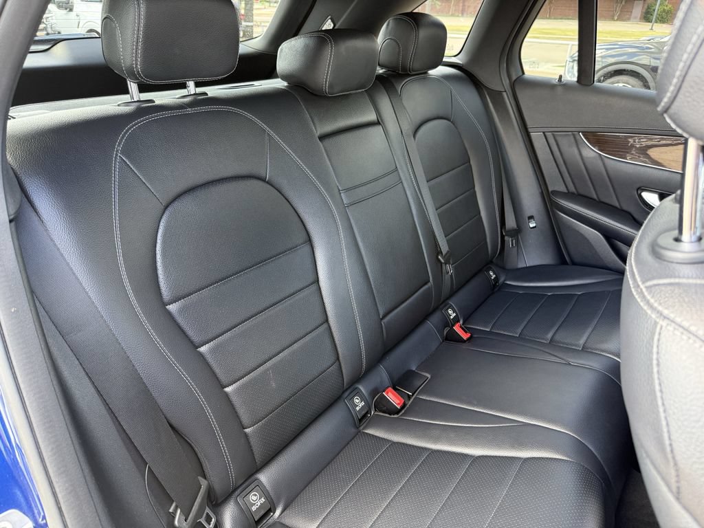 Used 2018 Mercedes-Benz GLC 300 4MATIC image 39