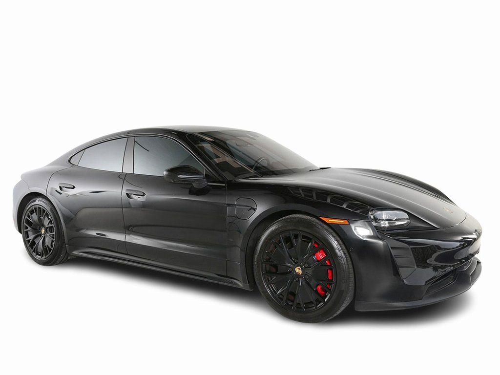 Used 2022 Porsche Taycan GTS image 10