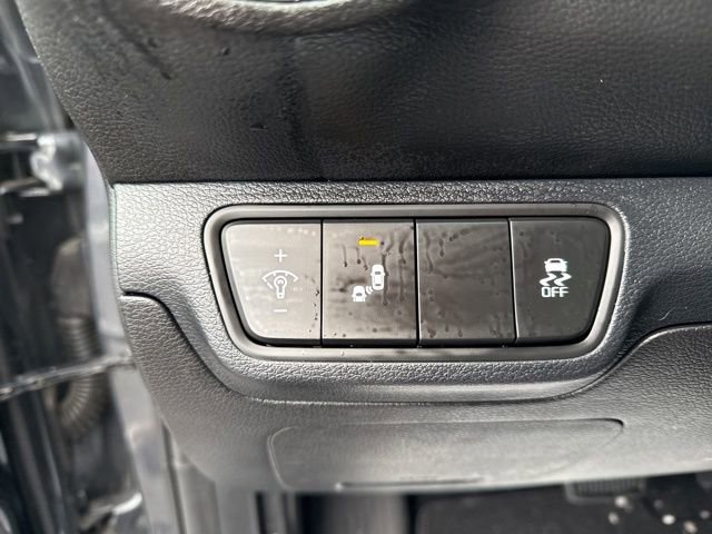 Used 2023 Kia Forte LXS w/ LXS Technology Package image 25