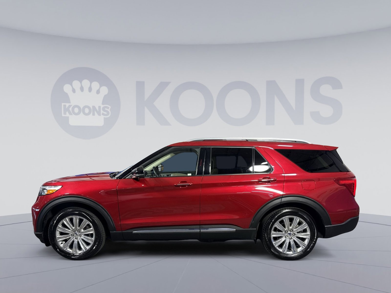 Certified 2022 Ford Explorer Limited w/ Equipment Group 301A RWD image 2