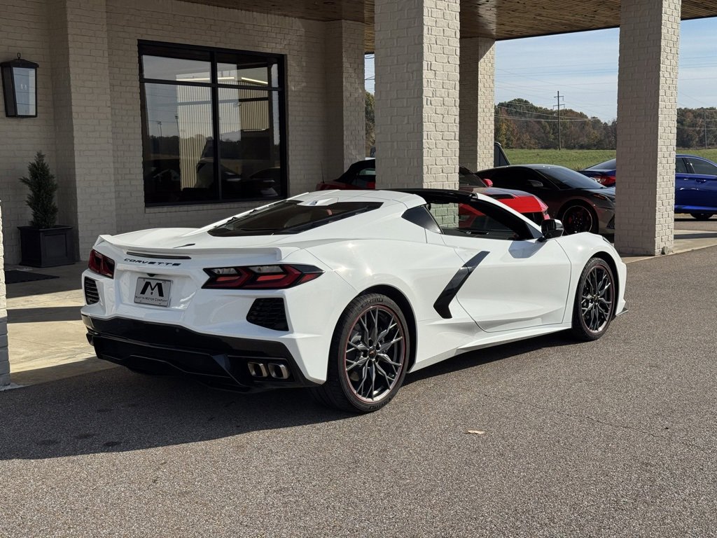 Used 2025 Chevrolet Corvette Stingray Preferred Cpe w/ 2LT image 19