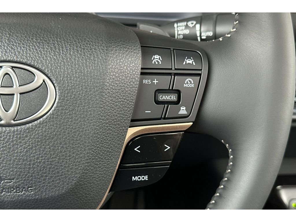 New 2026 Toyota Crown Platinum image 27