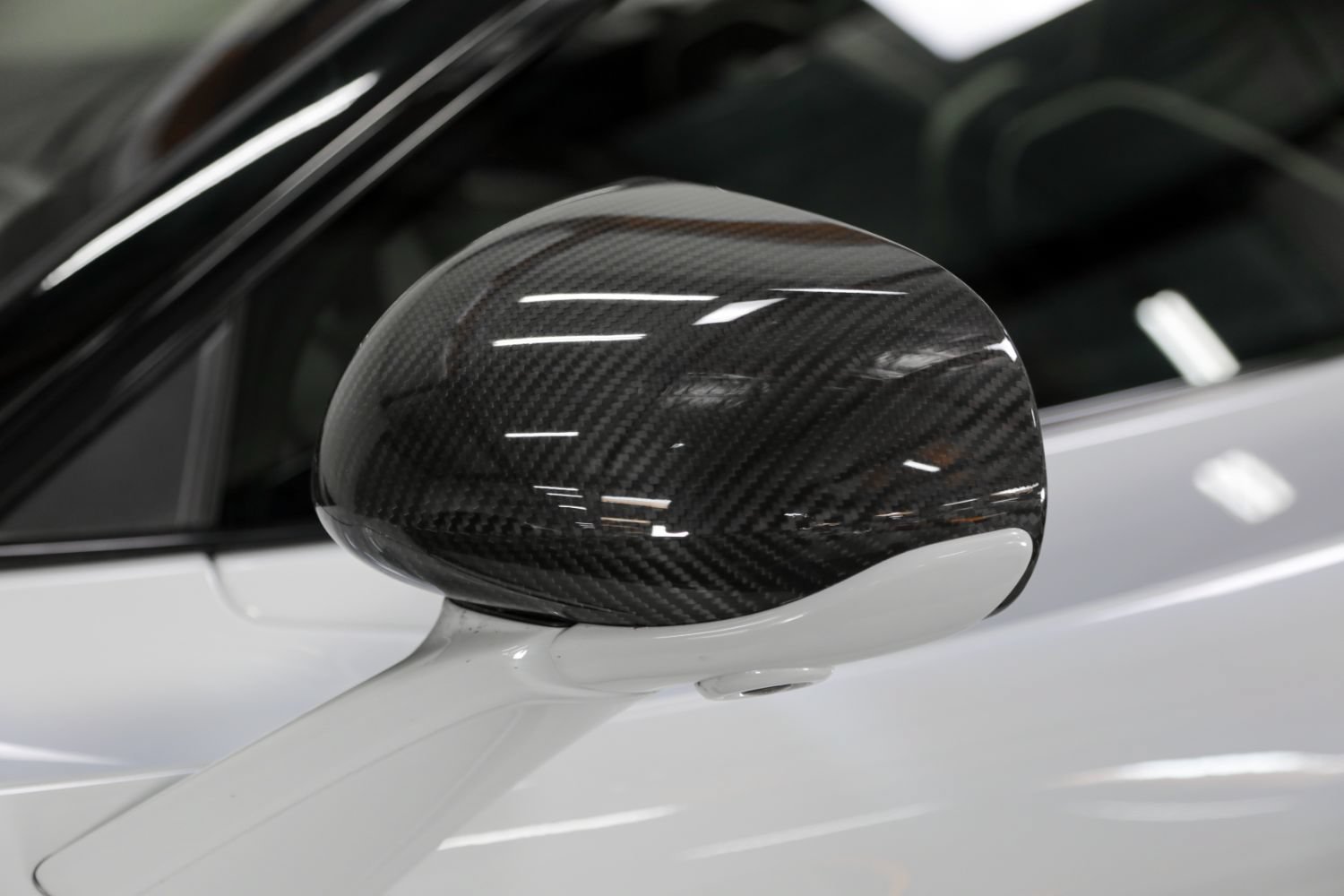 Used 2022 McLaren 765LT RWD image 20