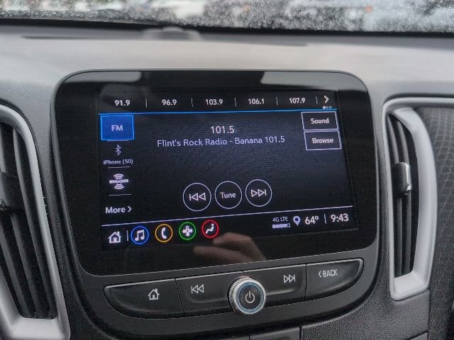 Used 2024 Chevrolet Malibu LT FWD image 25