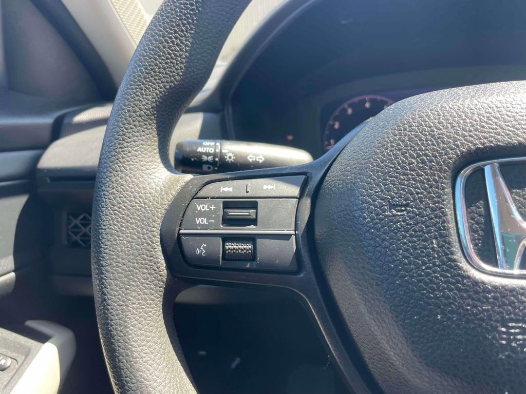 Certified 2023 Honda Accord EX image 23