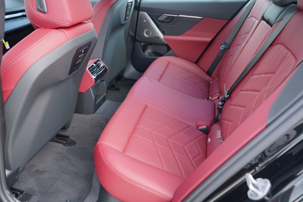 Used 2026 BMW i5 eDrive40 image 20