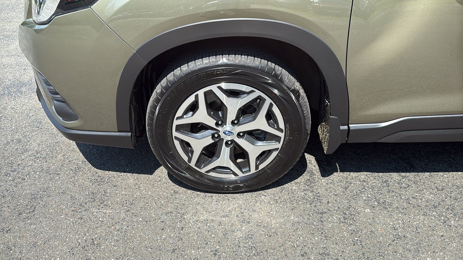Certified 2022 Subaru Forester Premium AWD/4WD image 10