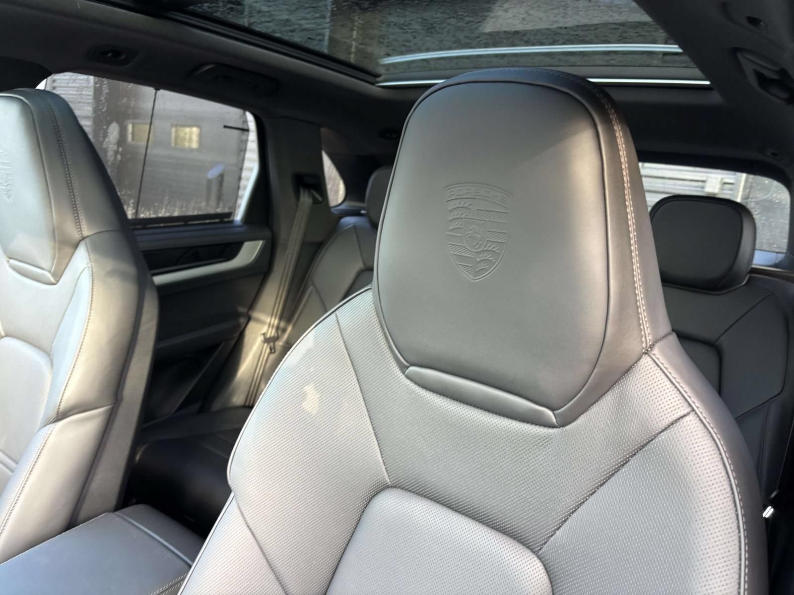 New 2026 Porsche Cayenne S AWD/4WD image 21