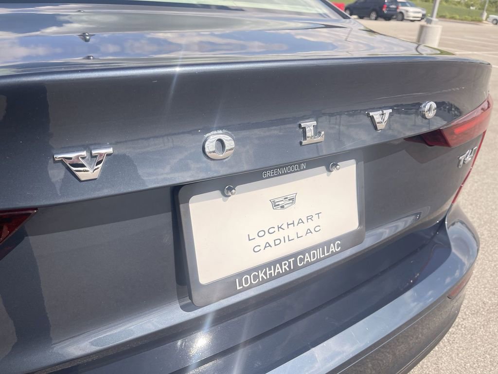 Used 2019 Volvo S60 T6 Momentum w/ Multimedia Package AWD/4WD image 15