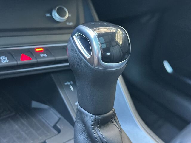 Used 2021 Audi Q3 2.0T Premium Plus w/ Premium Plus Package image 27