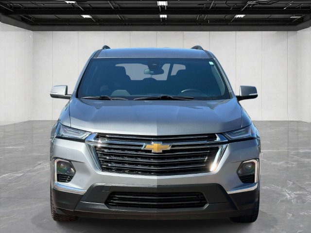 Used 2023 Chevrolet Traverse LT AWD/4WD image 2