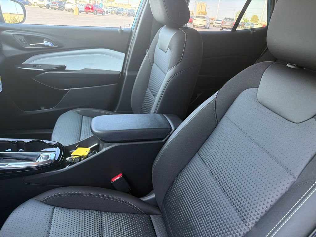 New 2026 Chevrolet Trax LT FWD image 11