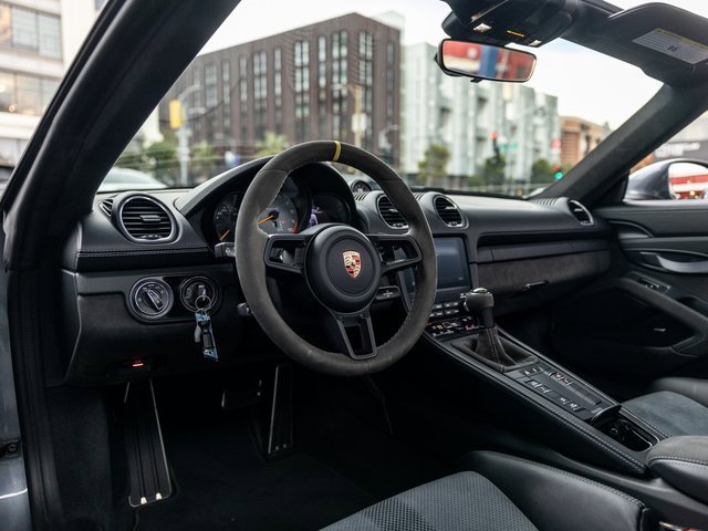 Used 2024 Porsche 718 Boxster Spyder RS image 4