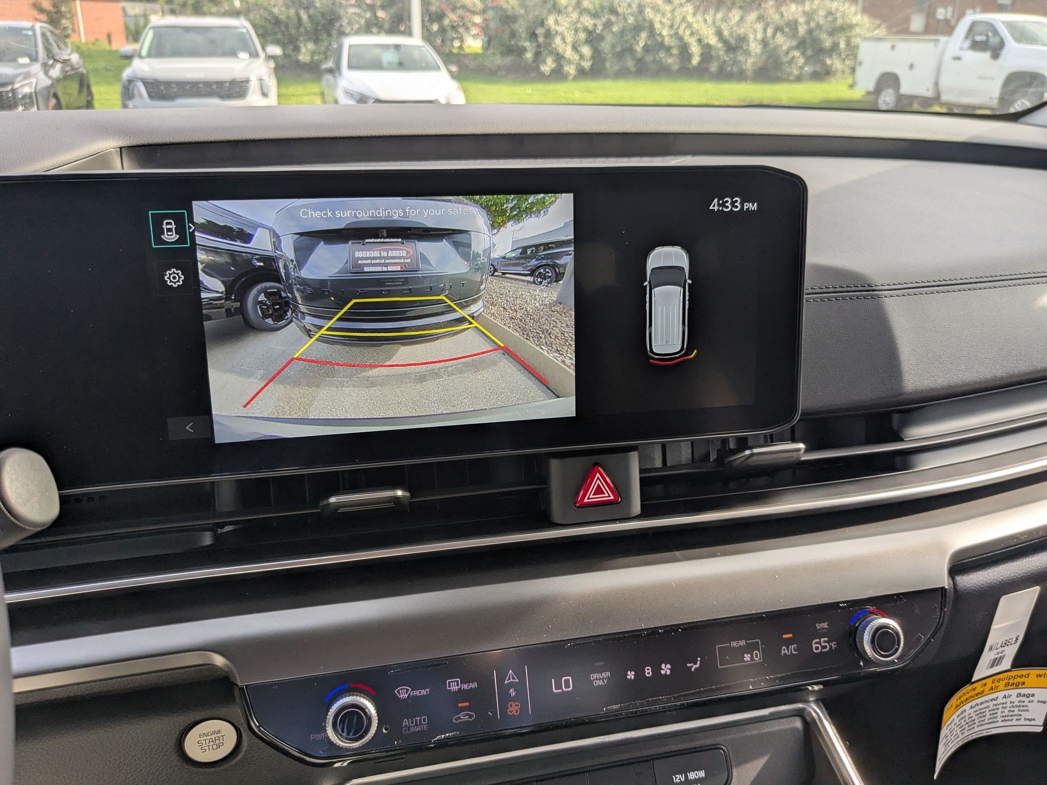 New 2027 Kia Carnival EX w/ Dark Edition Package FWD image 16