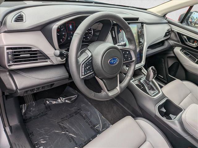 Used 2025 Subaru Outback Limited AWD/4WD image 10